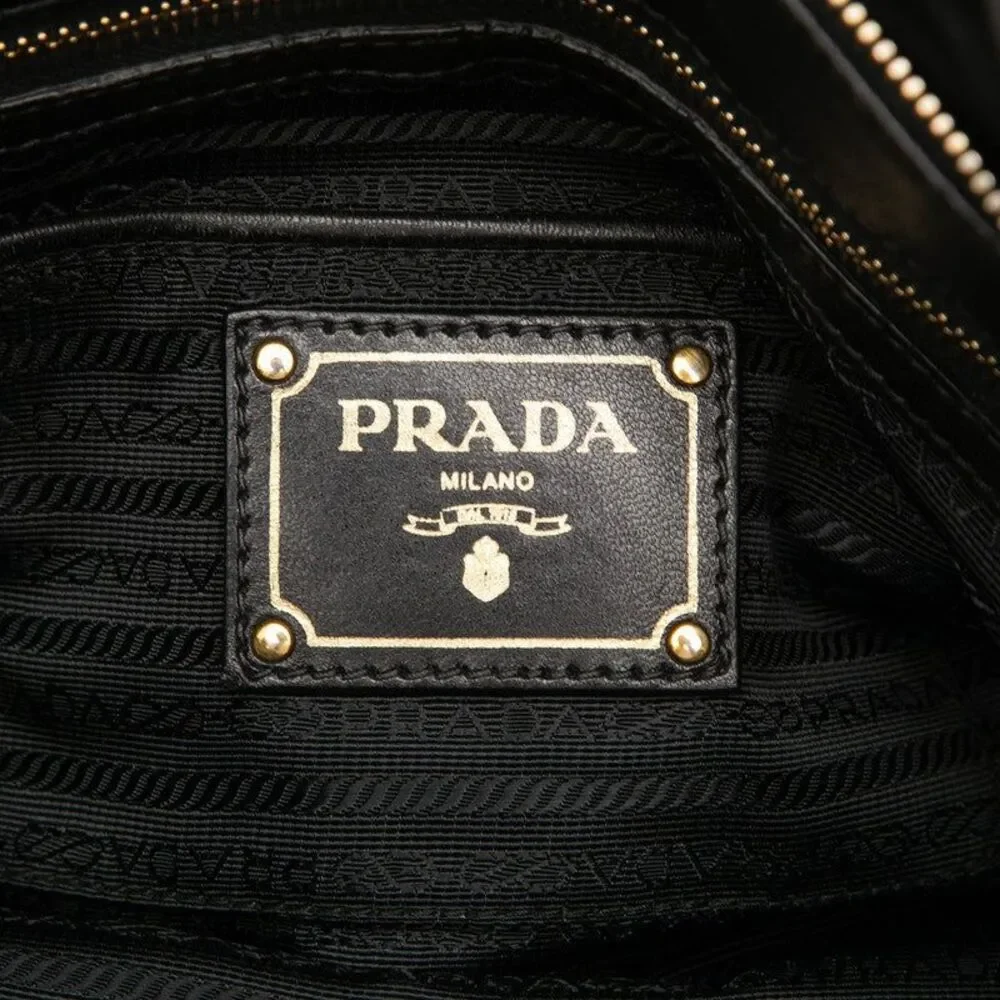 Prada delivery duty
